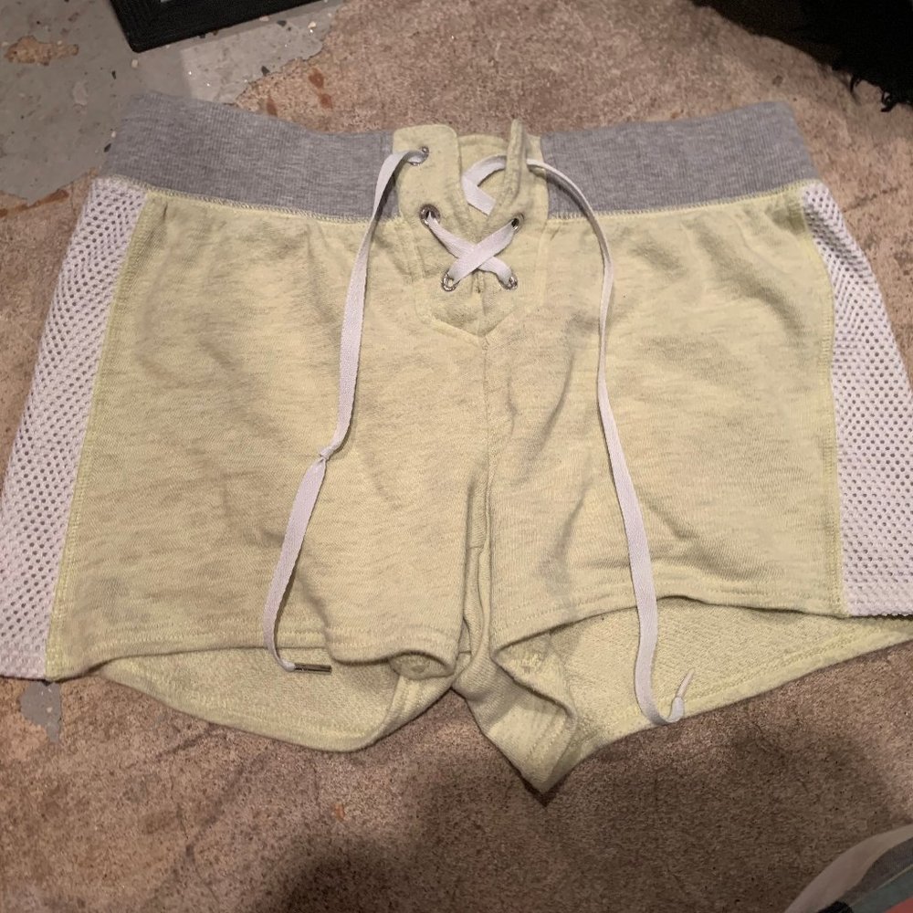 Juicy Shorts